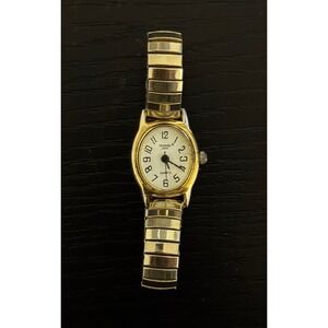 Mondu Womens Gold Tone Stretch Band Watch Oval Face Japan Quartz Untested
